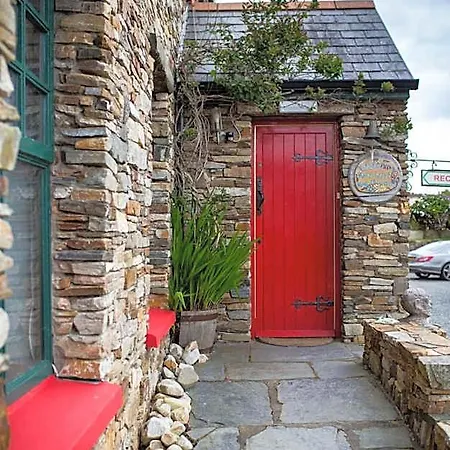 Corcreggan Mill And Glamping 3*